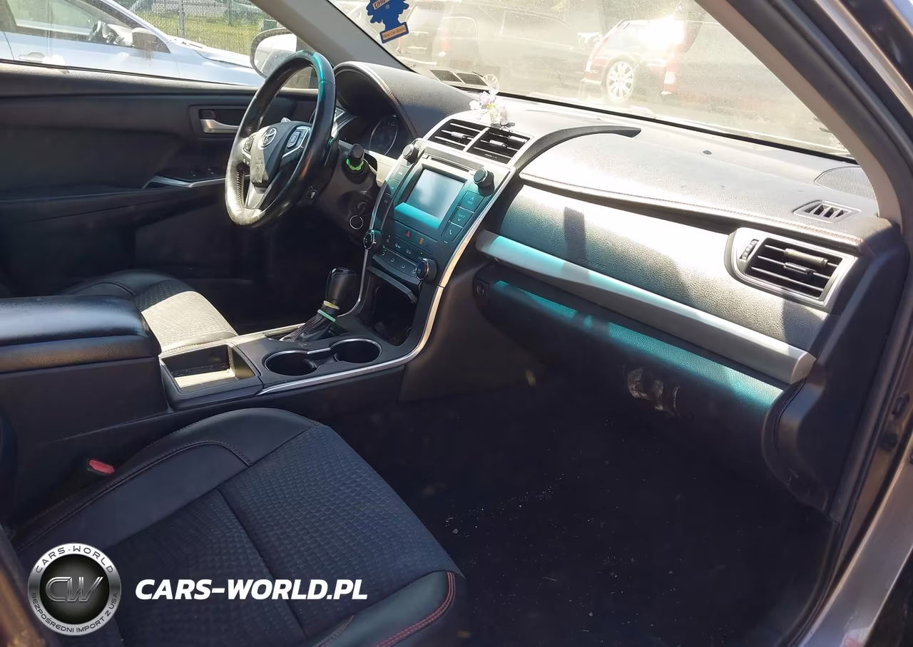 2015 Toyota Camry Se VIN:4T1BF1FK3FU059644 - 5