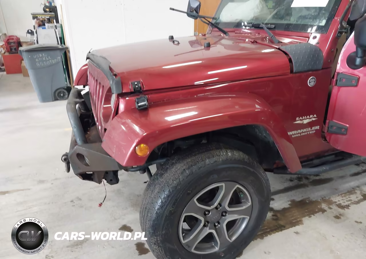 2012 Jeep Wrangler Unlimited Sahara VIN:1C4BJWEG3CL239950 - 6