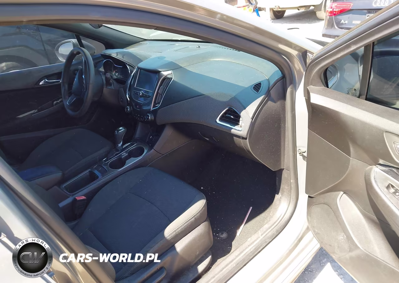 2017 Chevrolet Cruze Lt Auto VIN:1G1BE5SM4H7140751 - 5