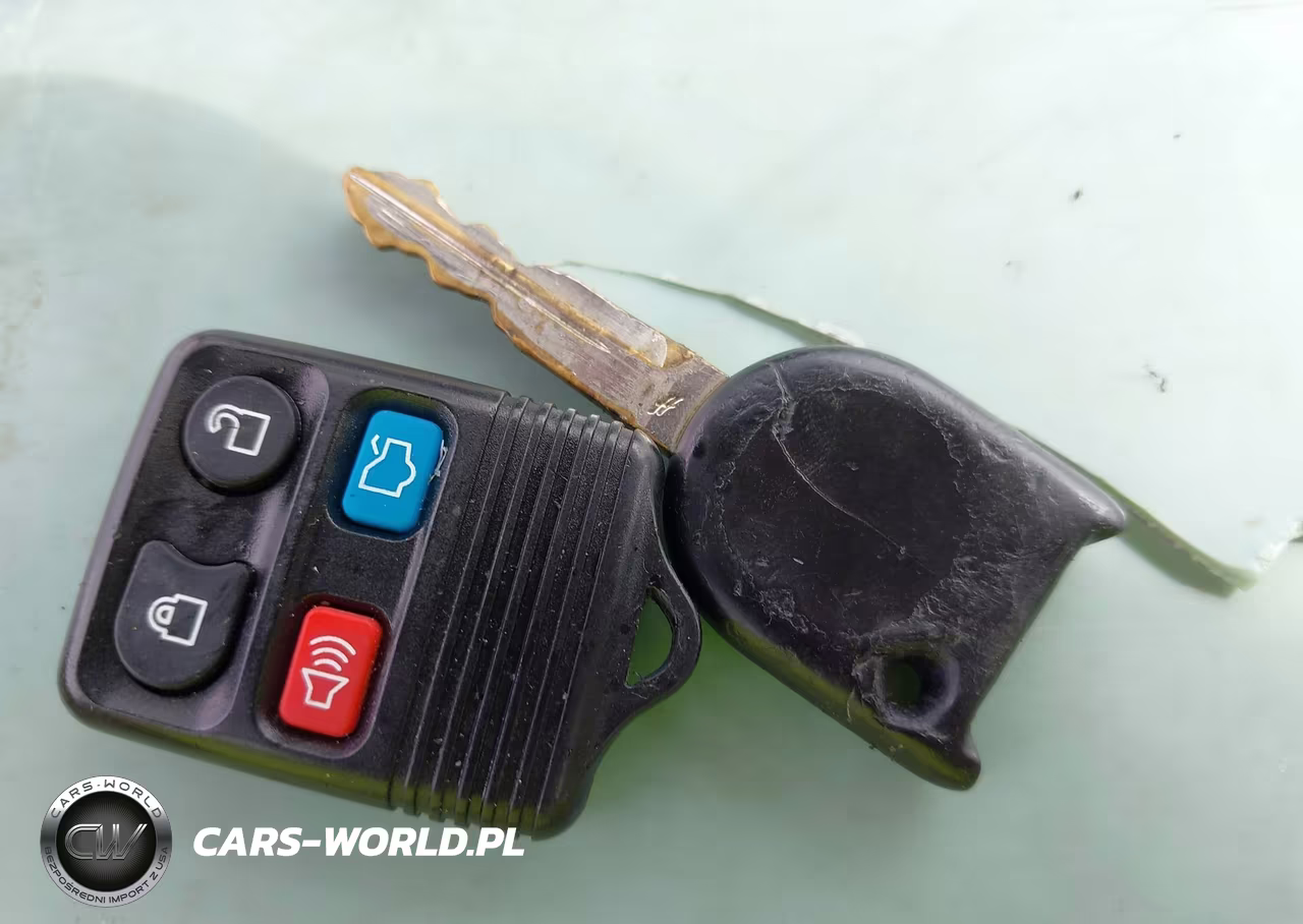2010 Ford Focus Se VIN:1FAHP3FN3AW104893 - 11