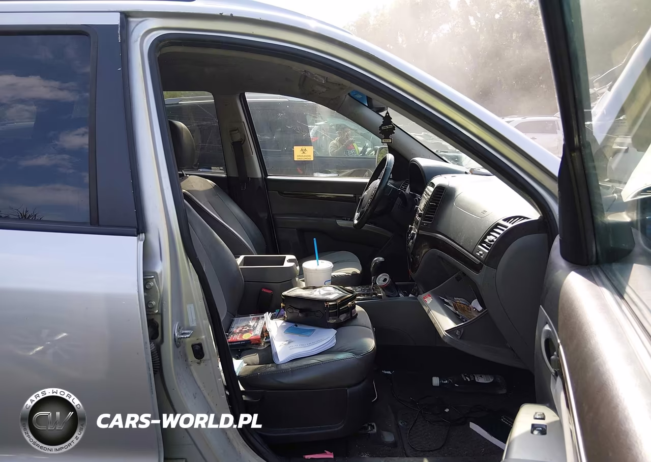 2012 Hyundai Santa Fe Se VIN:5XYZH4AG9CG098818 - 5