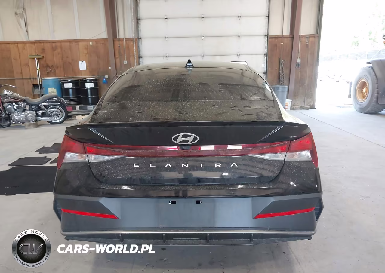 2025 Hyundai Elantra Sel Sport VIN:KMHLM4DG0SU026735 - 16
