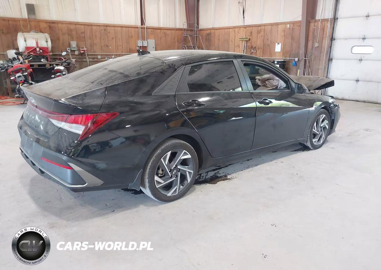 2025 Hyundai Elantra Sel Sport VIN:KMHLM4DG0SU026735 - 4