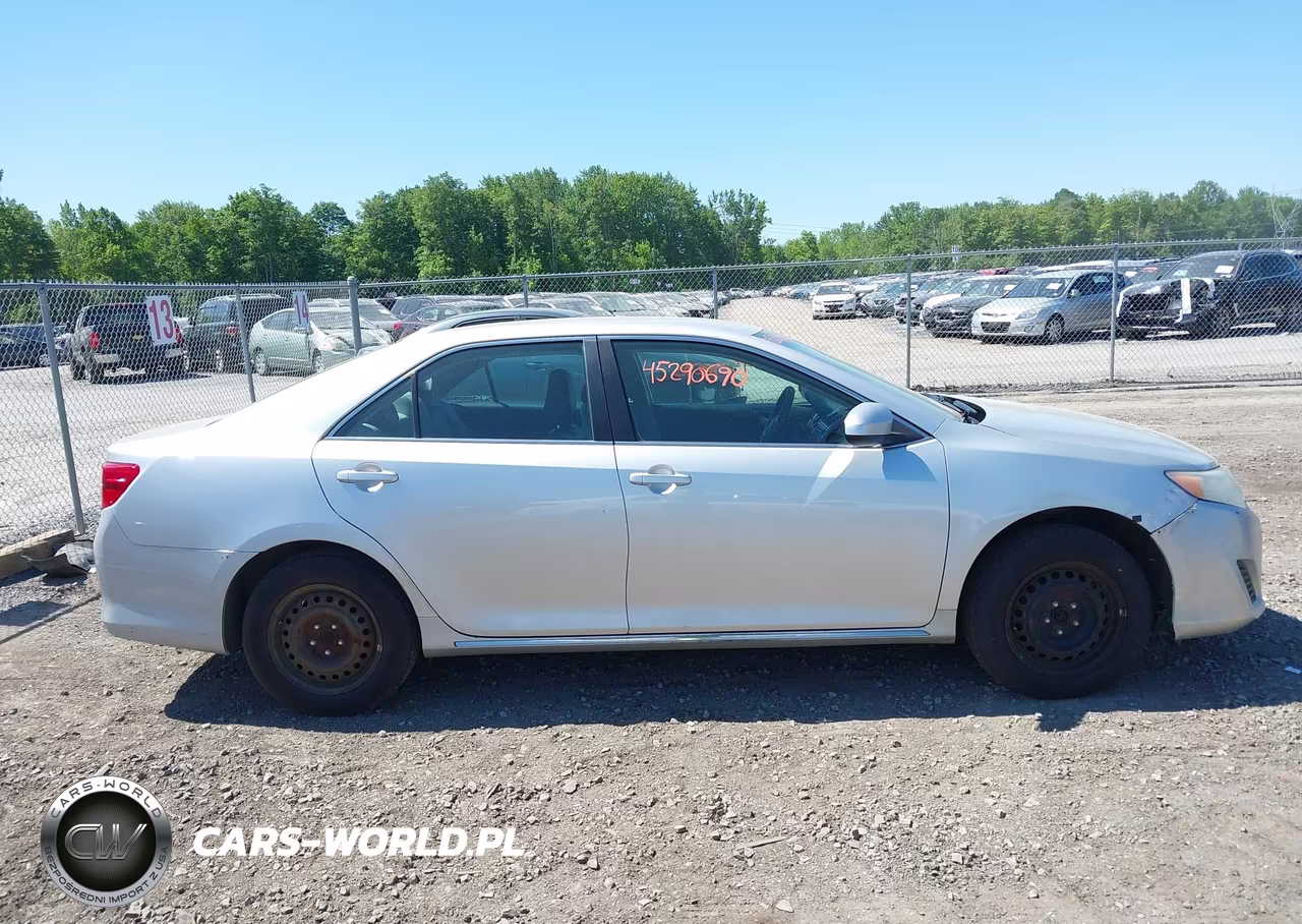 2014 Toyota Camry Le VIN:4T1BF1FK4EU368845 - 13