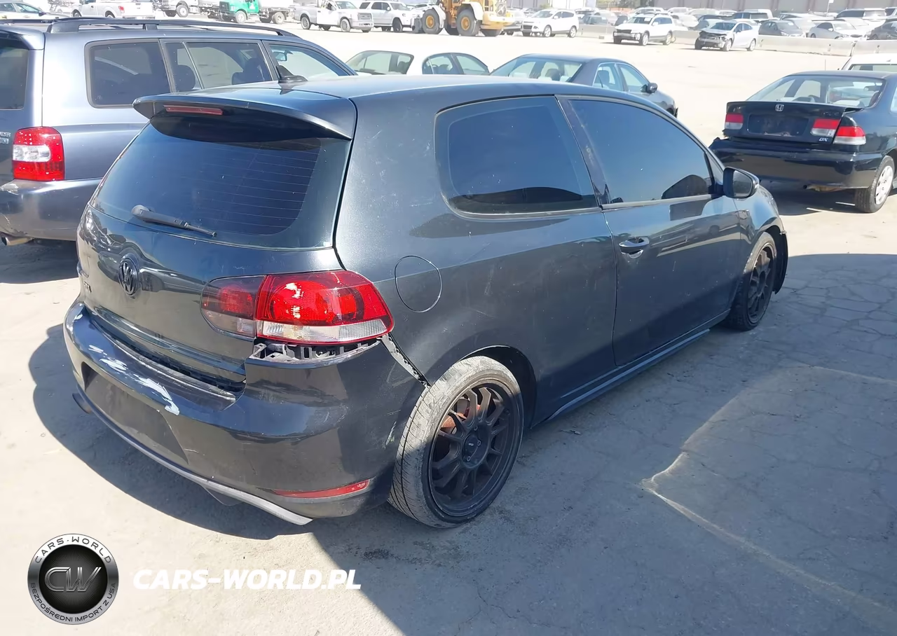 2012 Volkswagen Gti 2-Door VIN:WVWED7AJ4CW006847 - 4