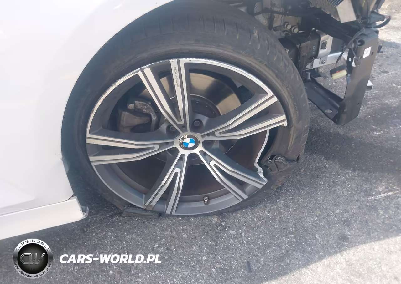 2023 BMW 330I VIN:3MW69FF04P8D66826 - 18