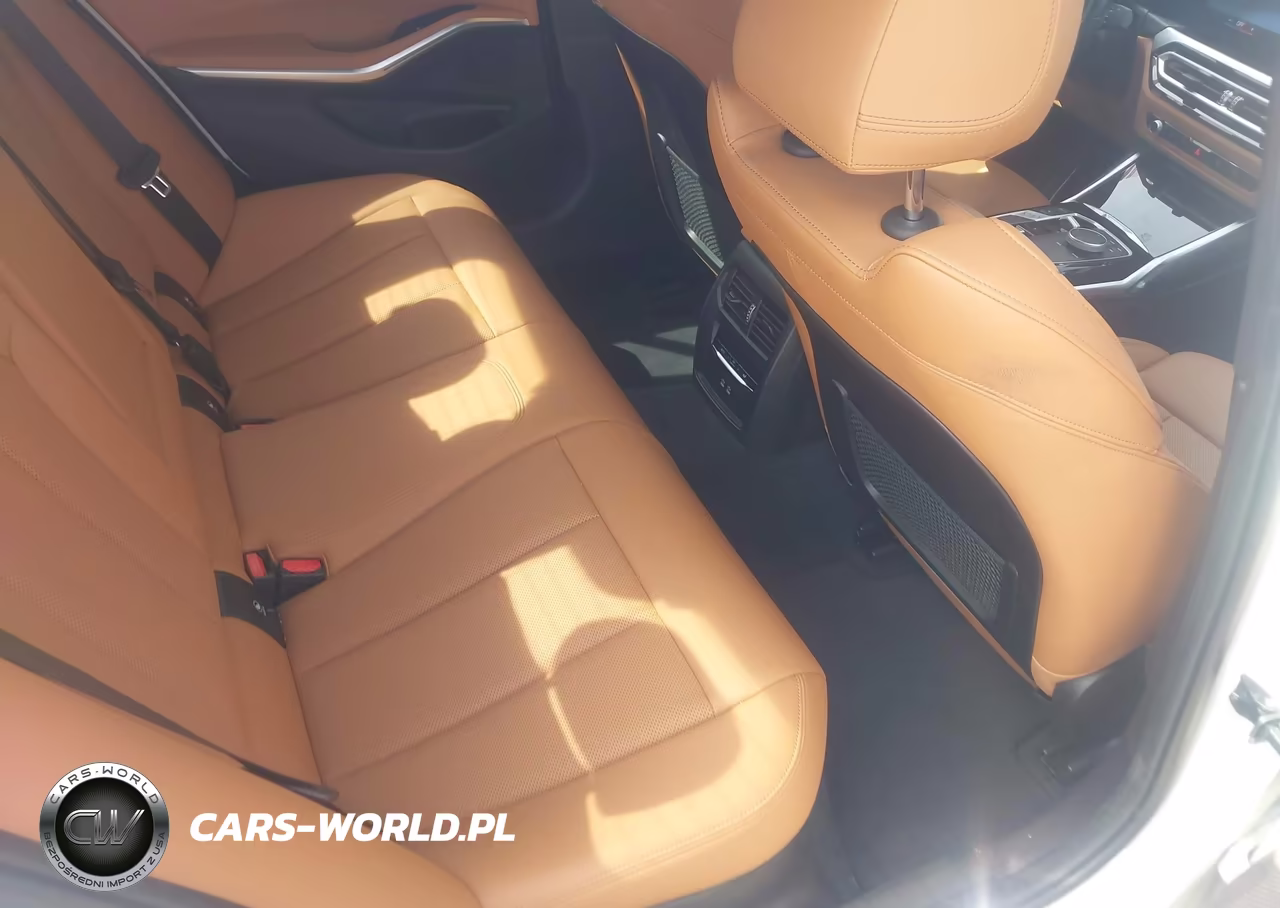 2023 BMW 330I VIN:3MW69FF04P8D66826 - 8