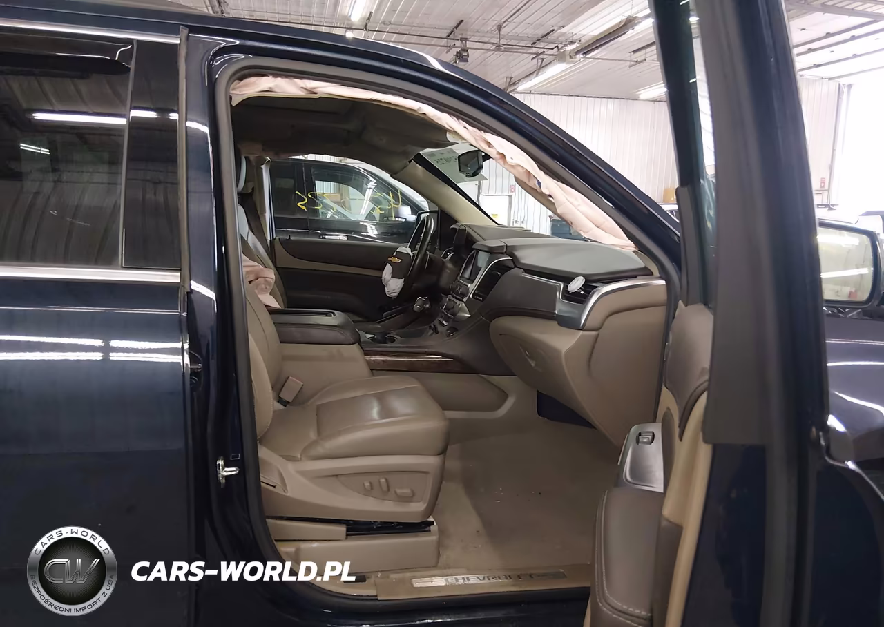 2020 Chevrolet Suburban 4Wd Lt VIN:1GNSKHKC0LR199003 - 5