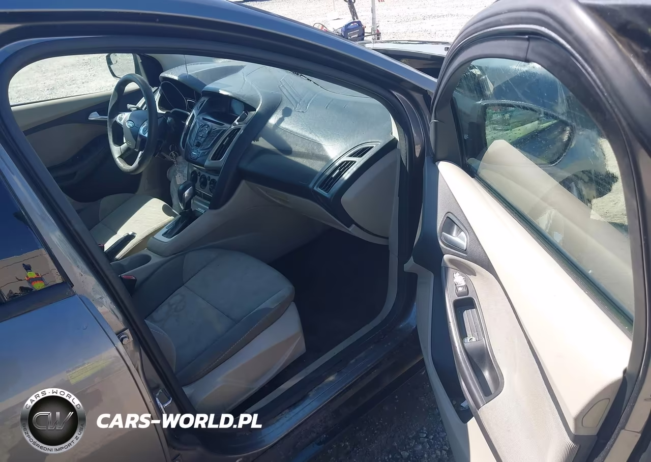 2013 Ford Focus Se VIN:1FADP3F24DL217570 - 5