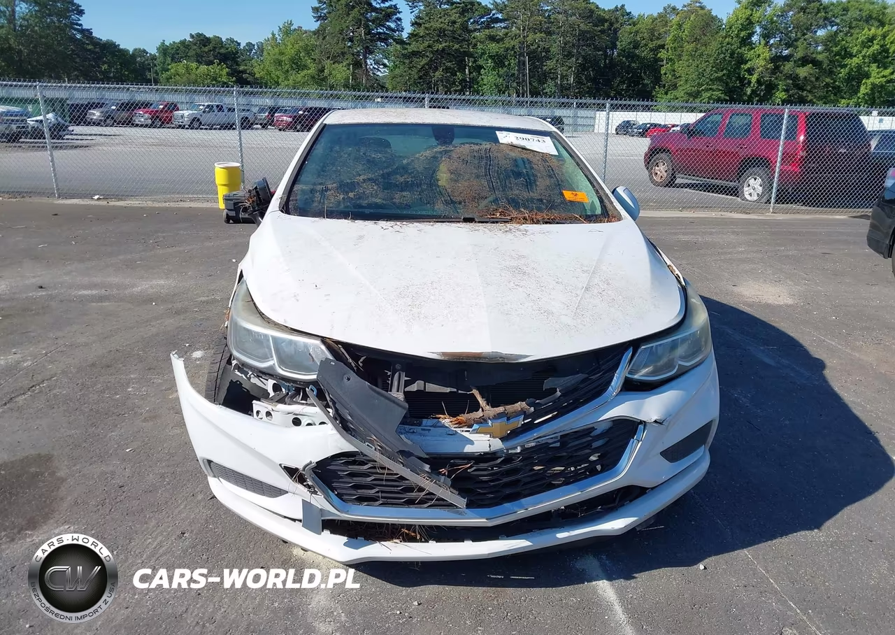 2017 Chevrolet Cruze Ls Auto VIN:1G1BC5SM6H7200650 - 11