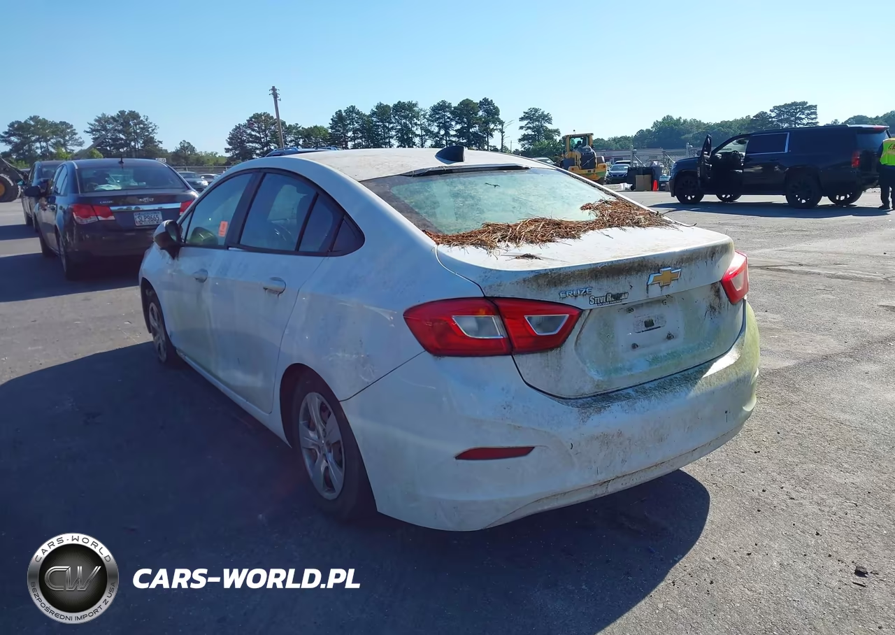 2017 Chevrolet Cruze Ls Auto VIN:1G1BC5SM6H7200650 - 3