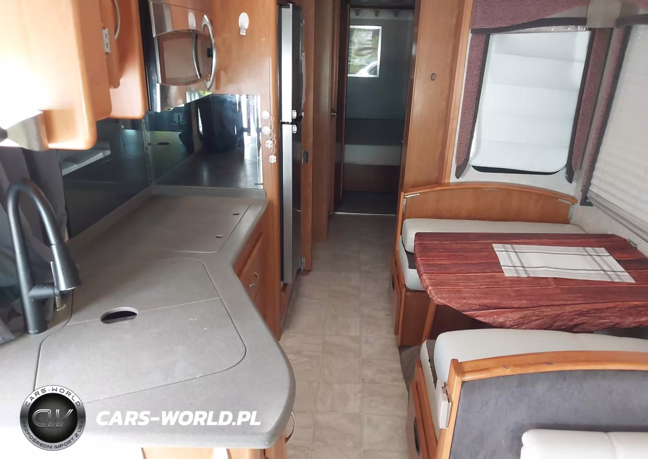2004 Workhorse Custom Chassis Motorhome Chassis W22 VIN:5B4MP67G343386376 - 12