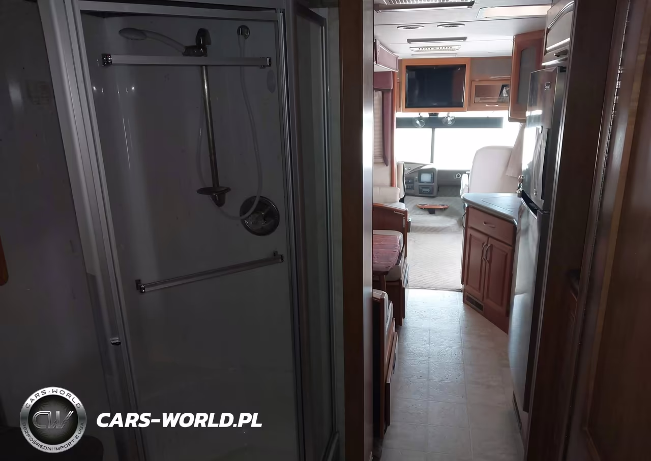 2004 Workhorse Custom Chassis Motorhome Chassis W22 VIN:5B4MP67G343386376 - 16