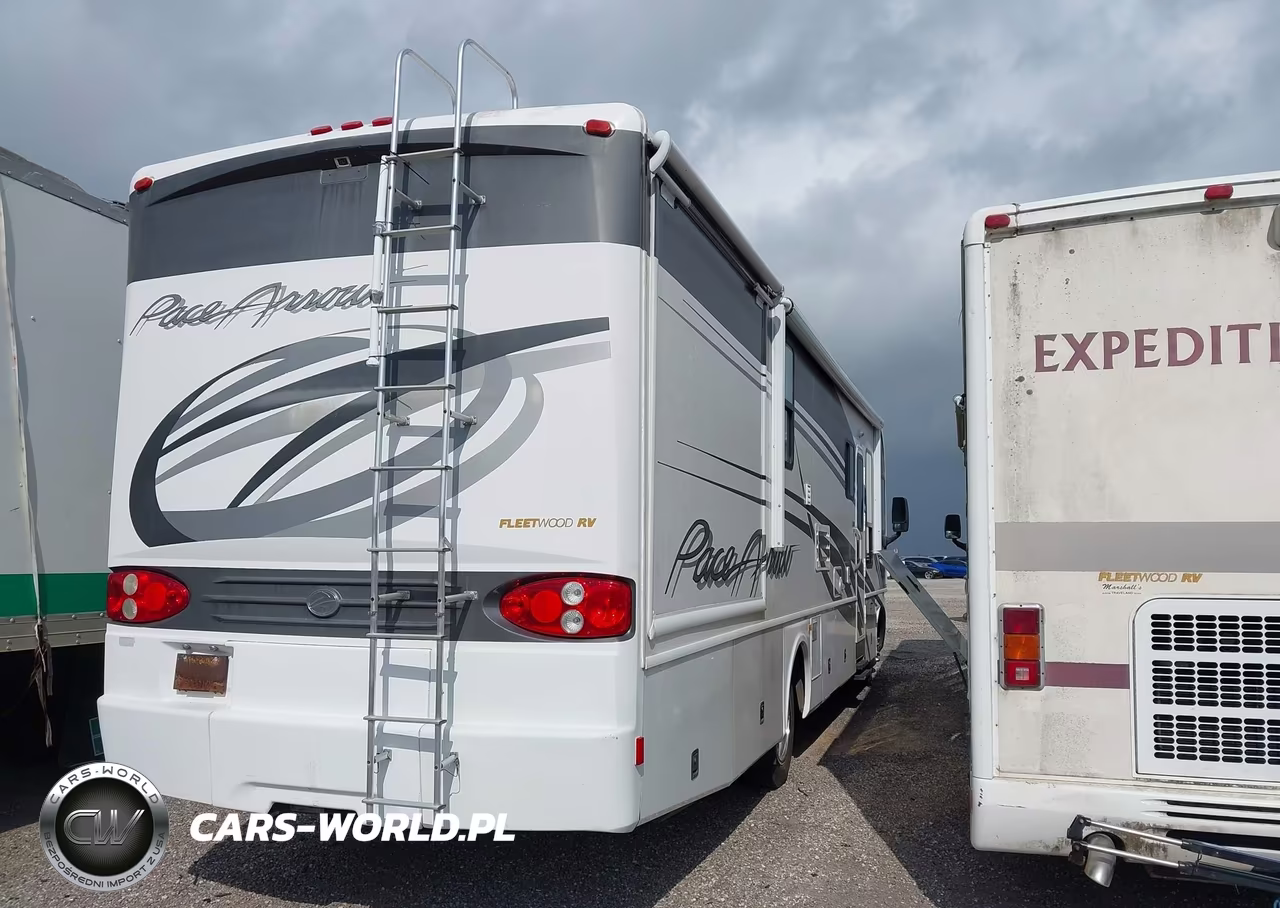 2004 Workhorse Custom Chassis Motorhome Chassis W22 VIN:5B4MP67G343386376 - 4
