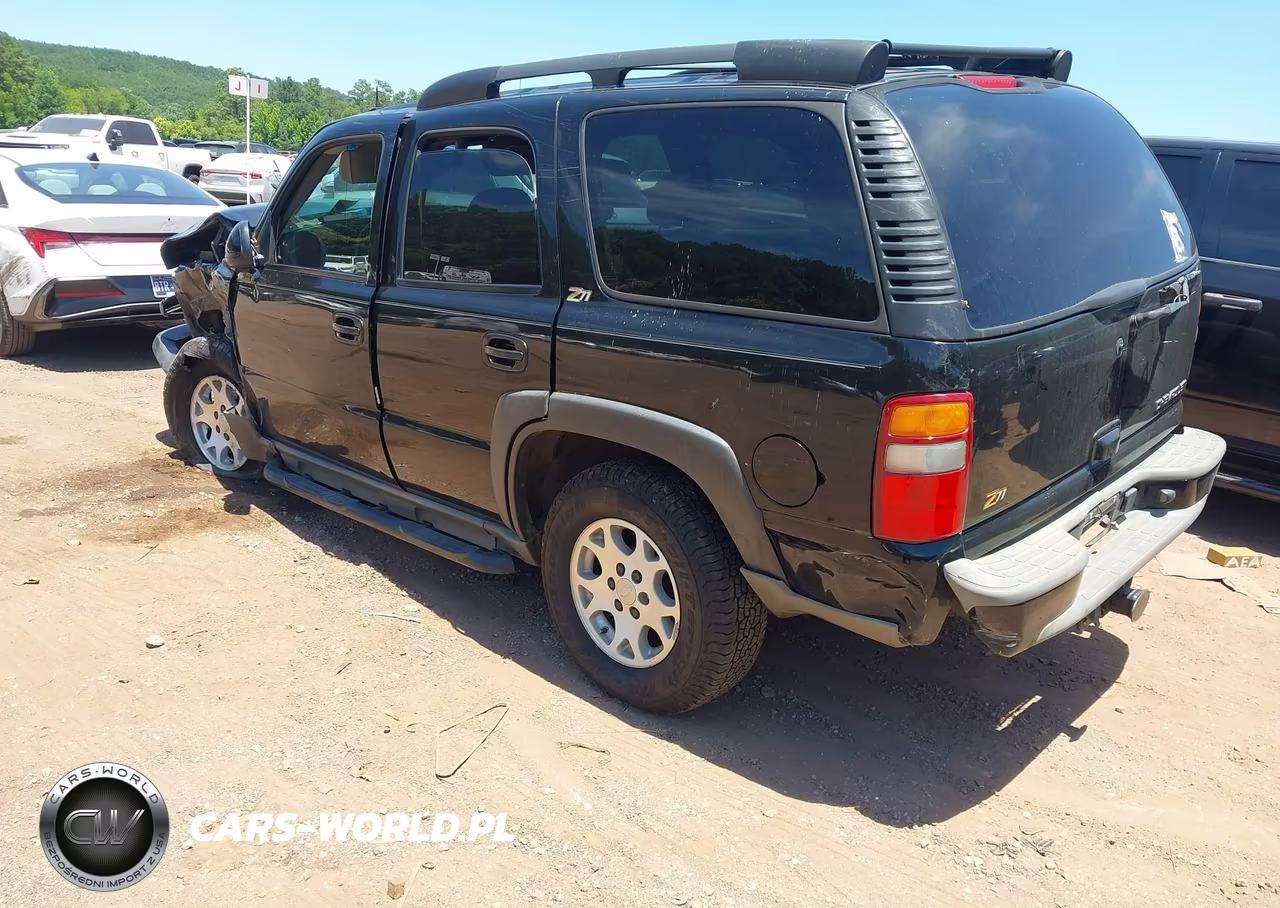 2003 Chevrolet Tahoe Z71 VIN:1GNEK13Z43R245570 - 3