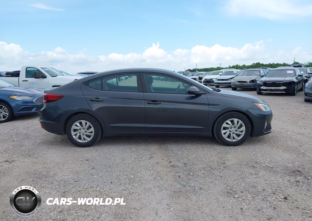 2020 Hyundai Elantra Se VIN:5NPD74LF3LH614813 - 13