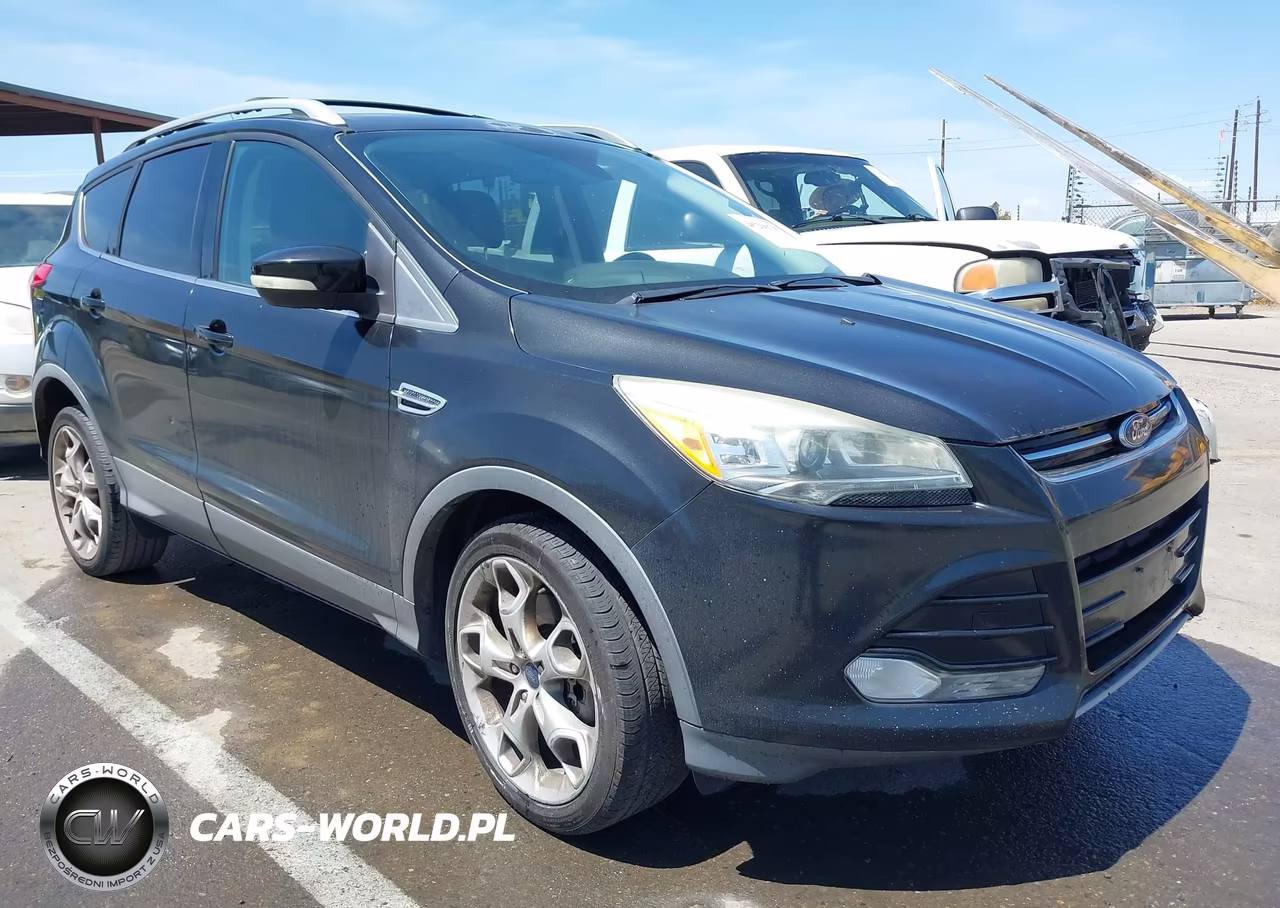 2013 Ford Escape Titanium – zdjęcie 1 z 12