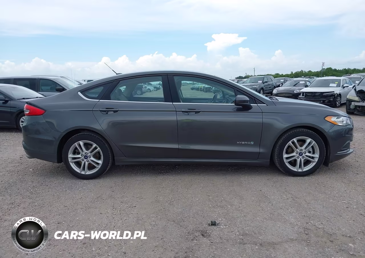 2018 Ford Fusion Hybrid S VIN:3FA6P0UU3JR278854 - 13