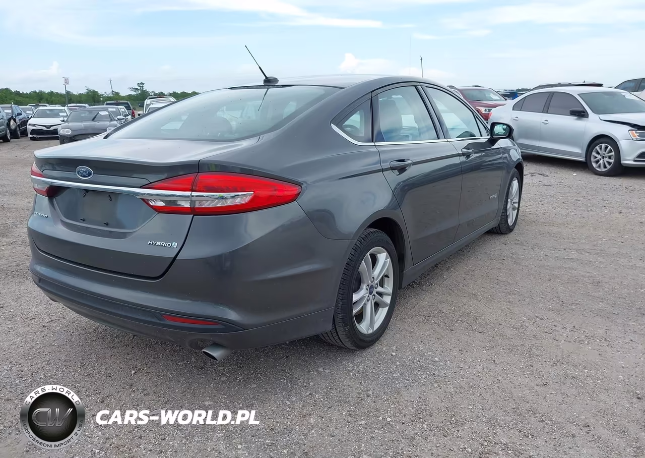 2018 Ford Fusion Hybrid S VIN:3FA6P0UU3JR278854 - 4