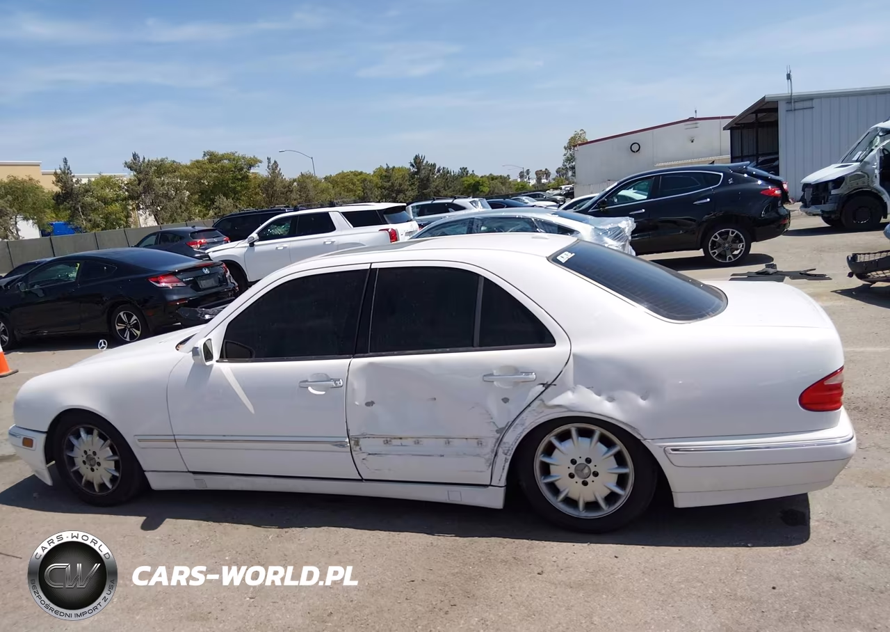 2001 Mercedes-Benz E 320 VIN:WDBJF65J81B362007 - 14
