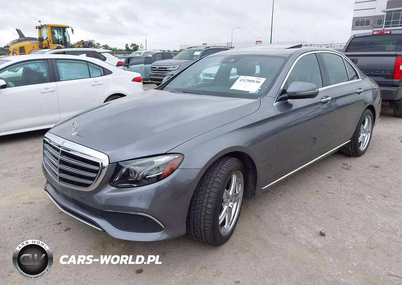 2017 Mercedes-Benz E 300 VIN:WDDZF4JB2HA072309 - 2