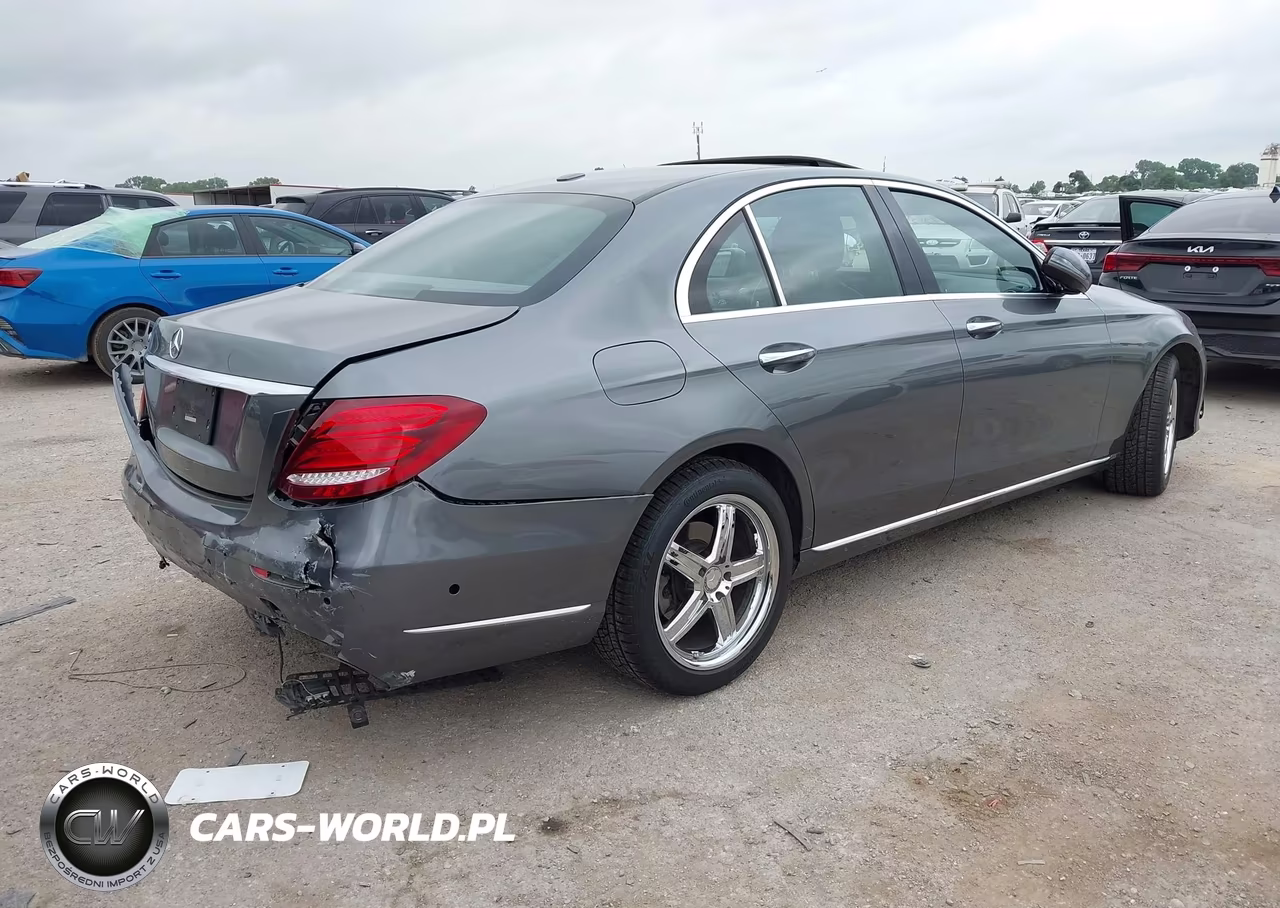 2017 Mercedes-Benz E 300 VIN:WDDZF4JB2HA072309 - 4