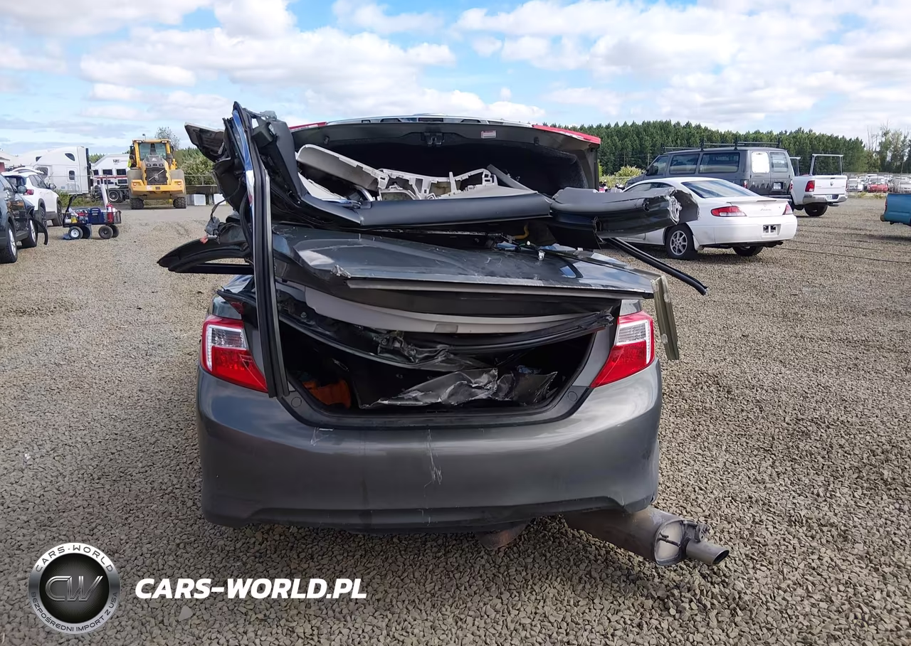 2014 Toyota Camry Hybrid Xle VIN:4T1BD1FK4EU101050 - 15