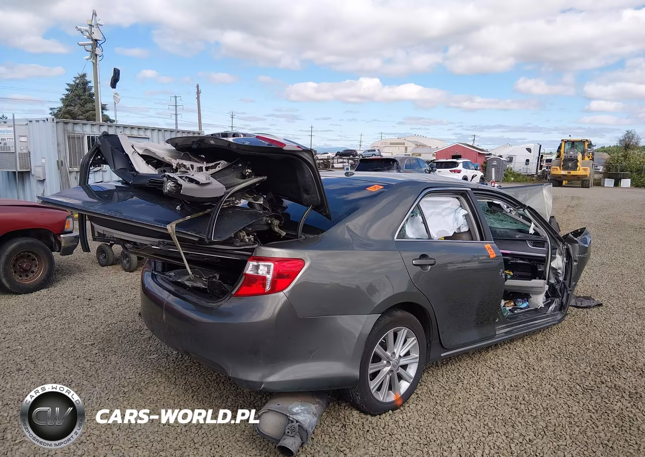 2014 Toyota Camry Hybrid Xle VIN:4T1BD1FK4EU101050 - 4