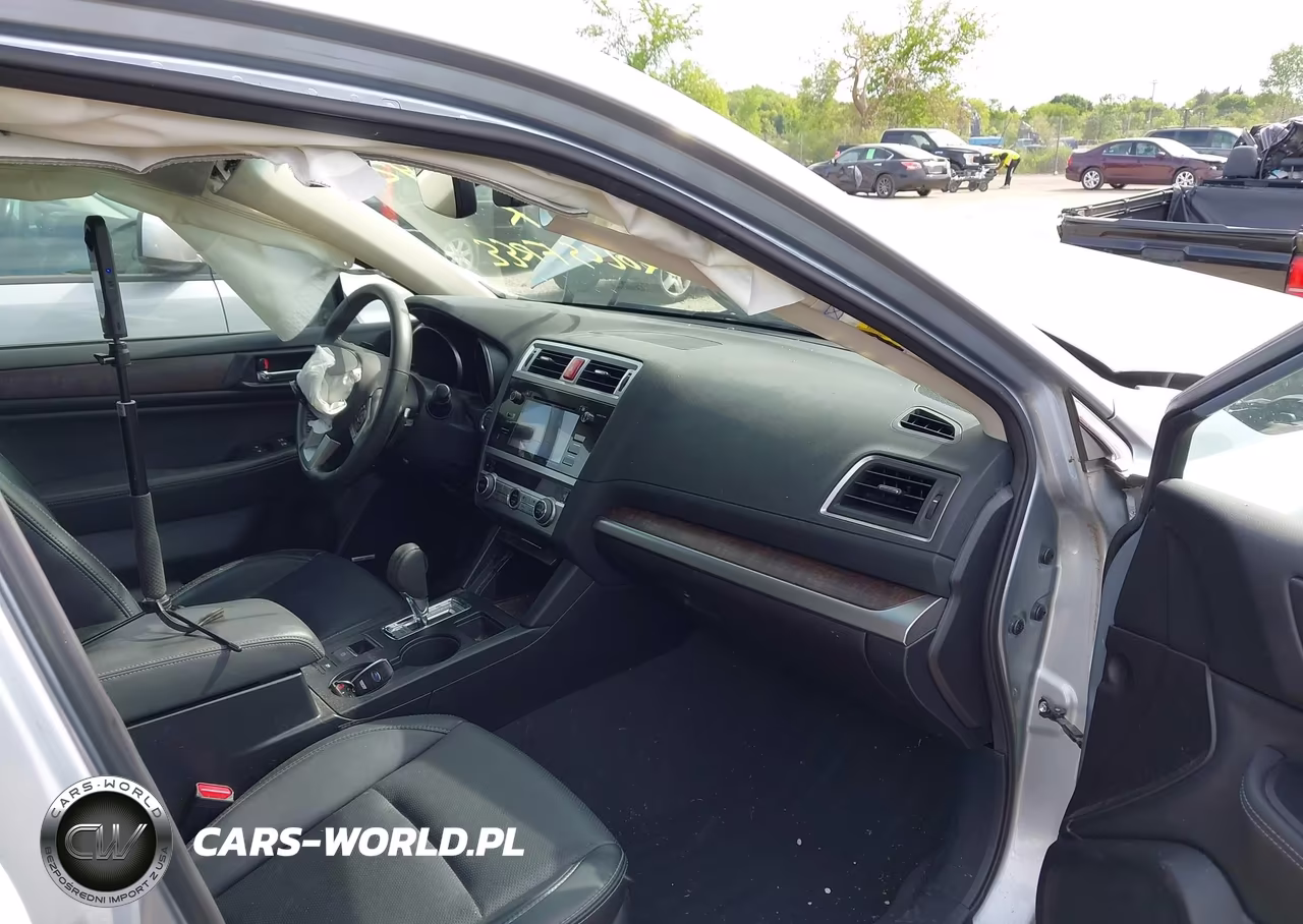 2017 Subaru Outback 2.5I Limited VIN:4S4BSANC0H3352268 - 5