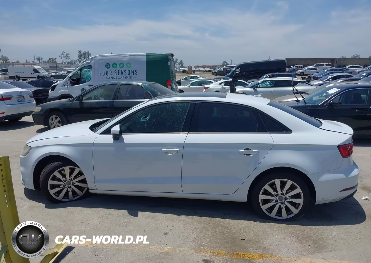 2017 Audi A3 2.0T Premium VIN:WAUAUGFF8H1064268 - 14