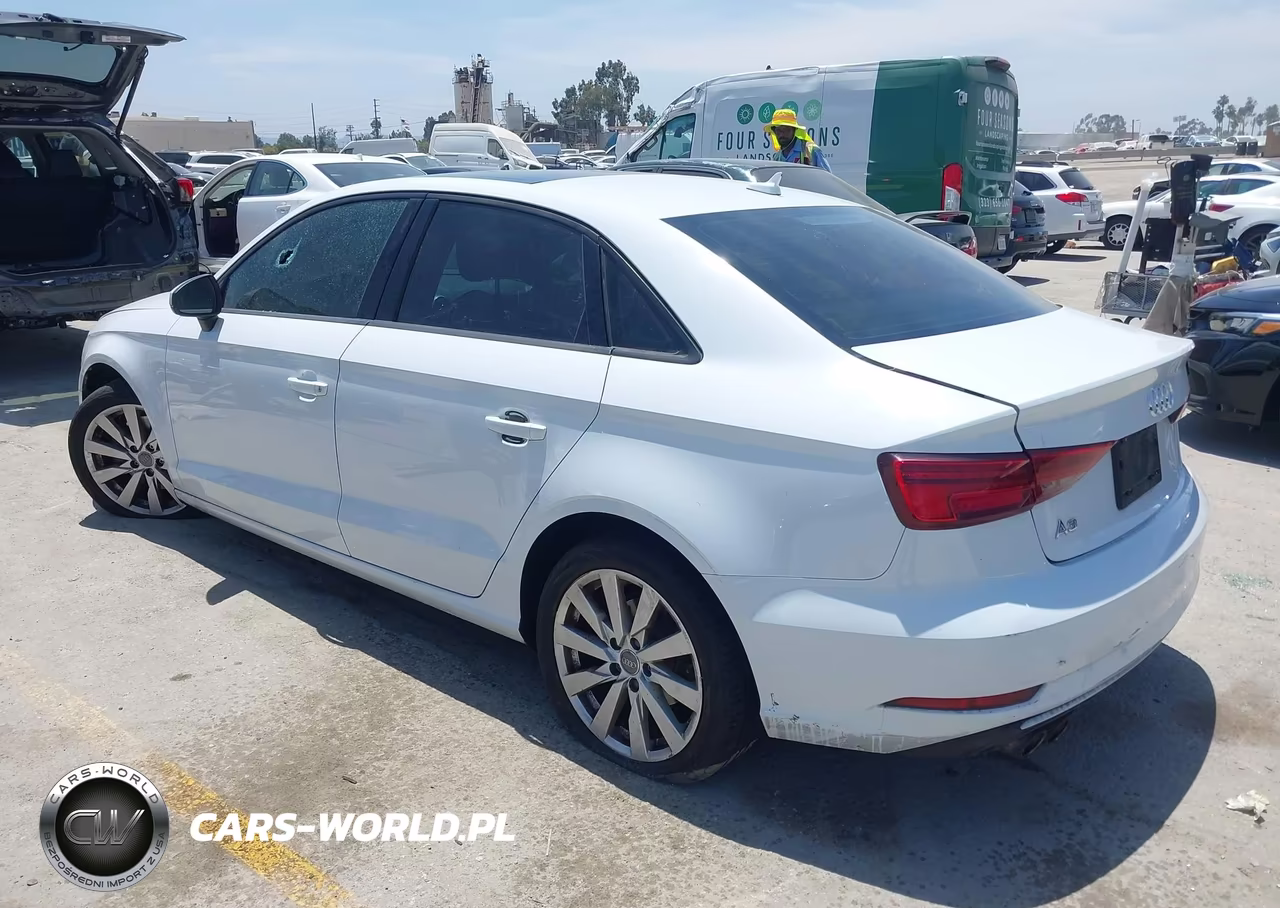 2017 Audi A3 2.0T Premium VIN:WAUAUGFF8H1064268 - 3