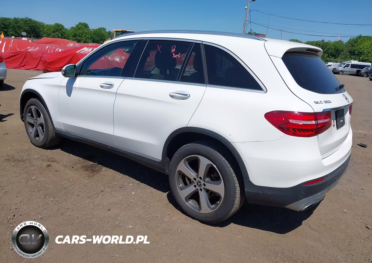 2018 Mercedes-Benz Glc 300 4Matic VIN:WDC0G4KB1JV077282 - 3