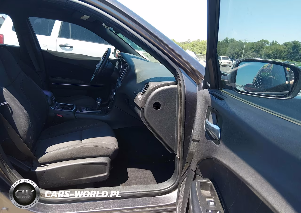 2018 Dodge Charger Sxt Plus Rwd VIN:2C3CDXHG5JH253117 - 5