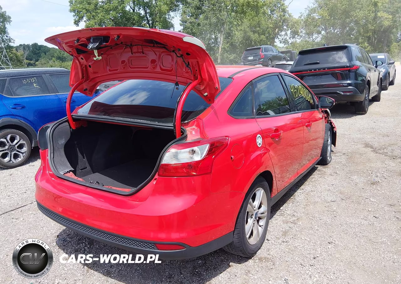 2013 Ford Focus Se VIN:1FADP3F2XDL153292 - 4