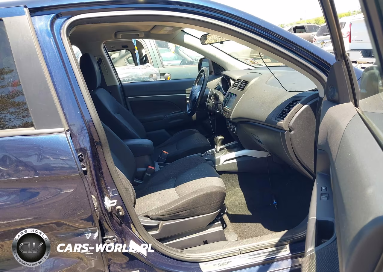 2011 Mitsubishi Outlander Sport Se VIN:JA4AR4AU0BZ009356 - 5