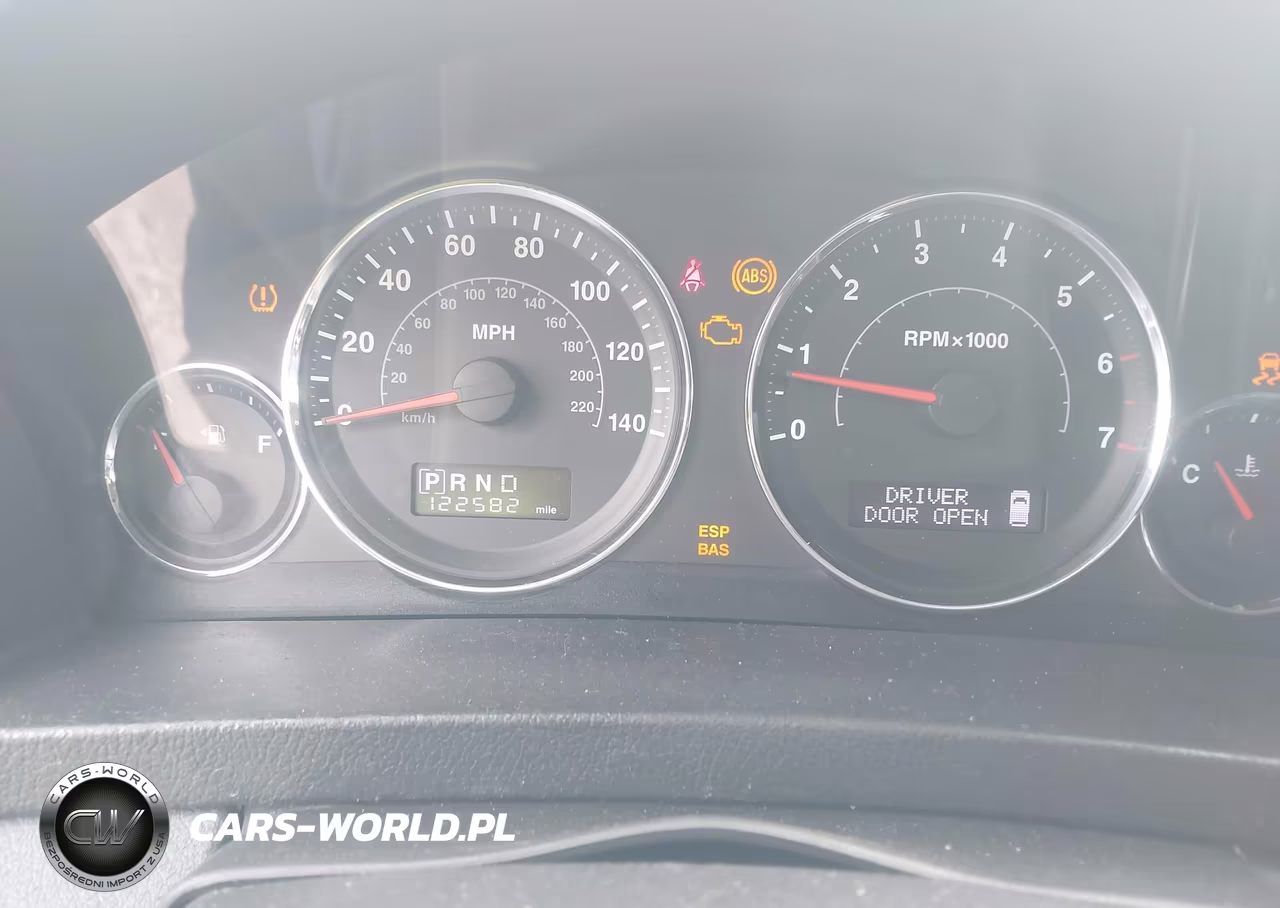 2010 Jeep Grand Cherokee Laredo VIN:1J4PR4GK3AC162962 - 7