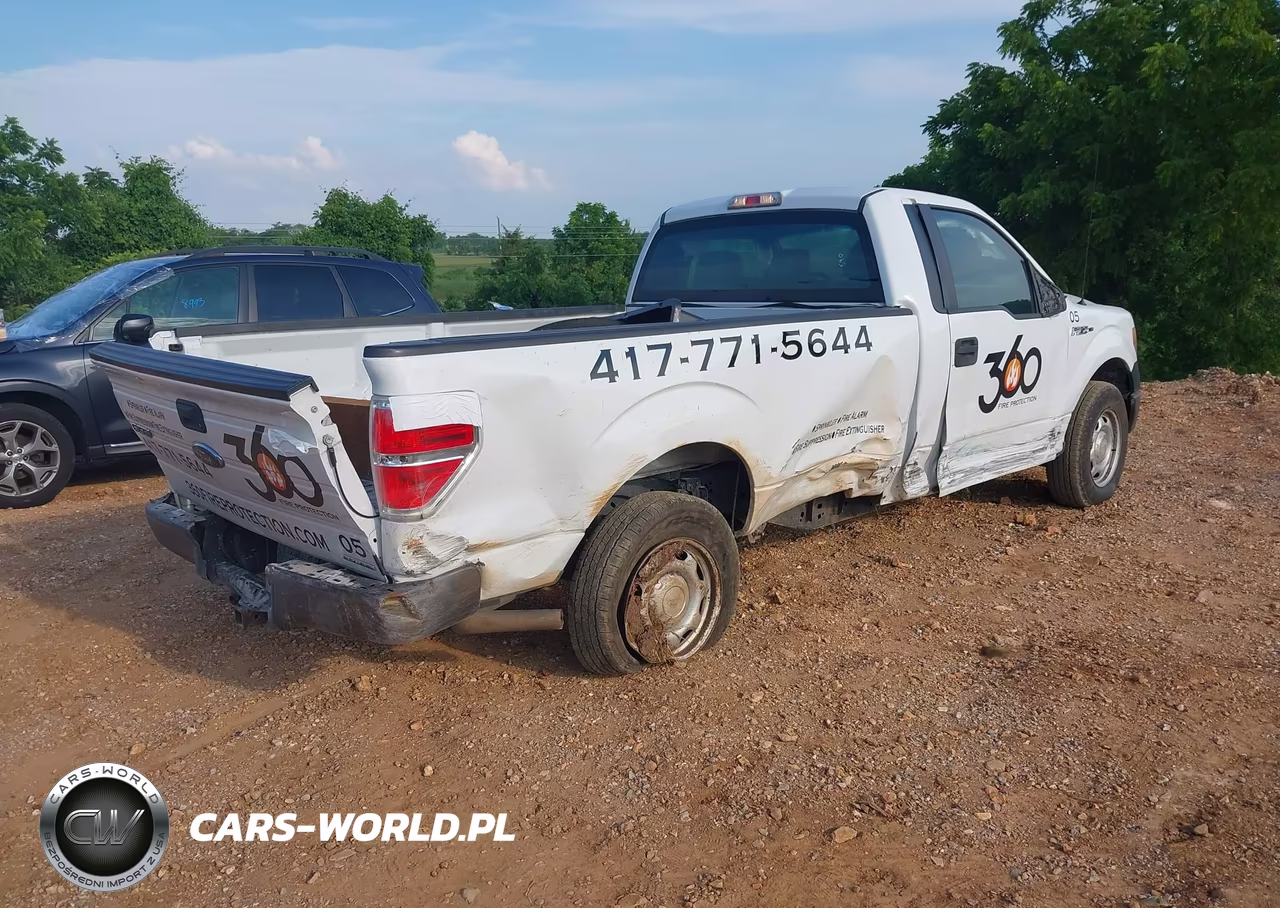 2014 Ford F-150 Xl VIN:1FTMF1CM1EKE66343 - 4