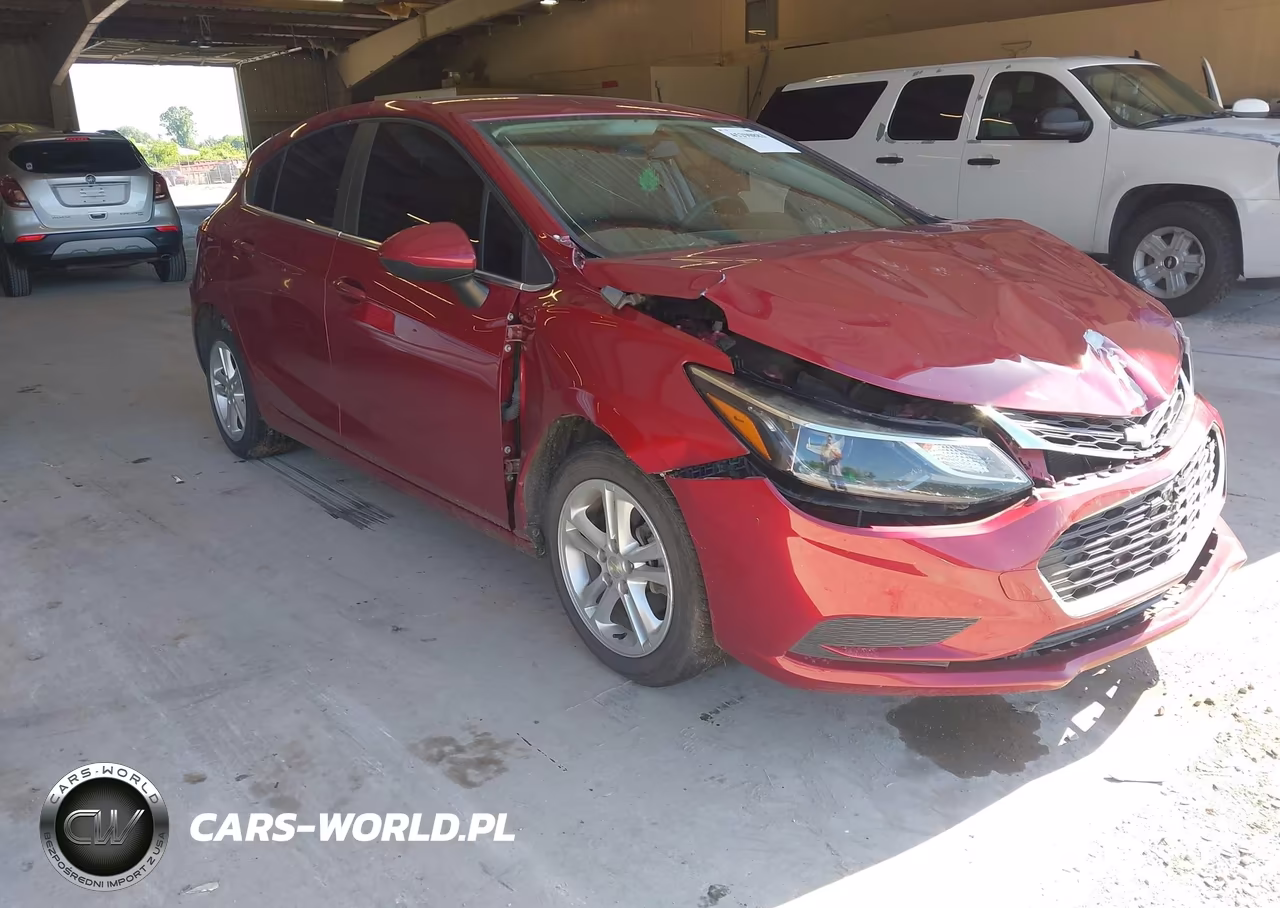 2018 Chevrolet Cruze Lt – zdjęcie 1 z 22