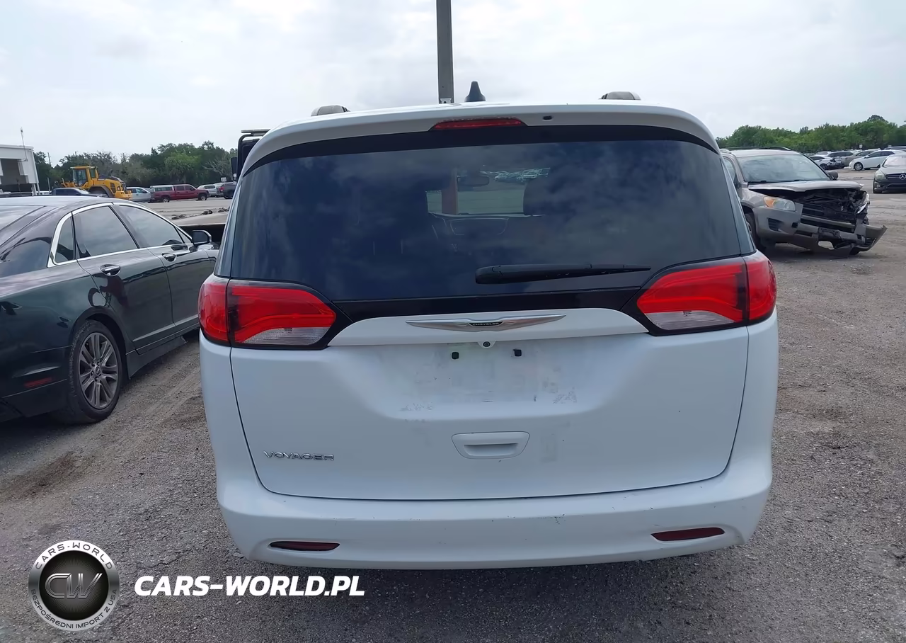 2021 Chrysler Voyager Lxi VIN:2C4RC1DG9MR511911 - 16