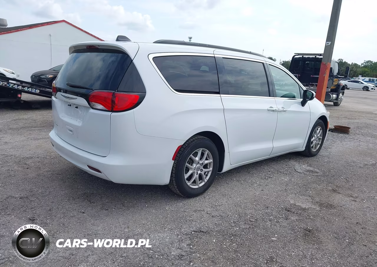 2021 Chrysler Voyager Lxi VIN:2C4RC1DG9MR511911 - 4