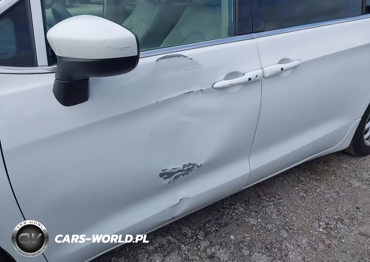 2021 Chrysler Voyager Lxi VIN:2C4RC1DG9MR511911 - 6