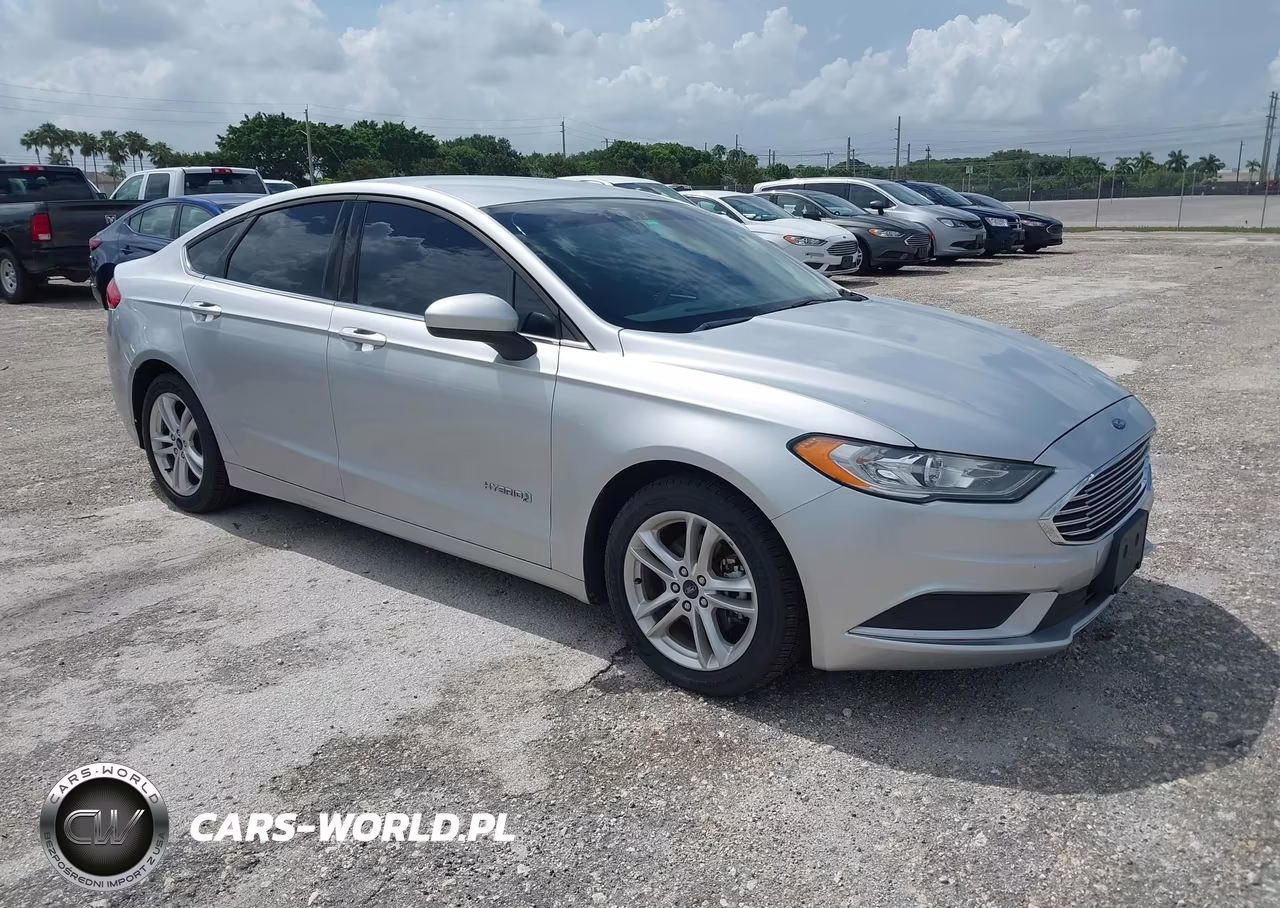 2018 Ford Fusion Hybrid S – zdjęcie 1 z 16