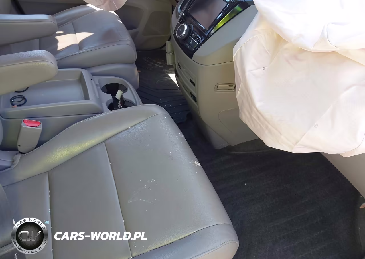 2016 Honda Odyssey Ex-L VIN:5FNRL5H64GB016685 - 5