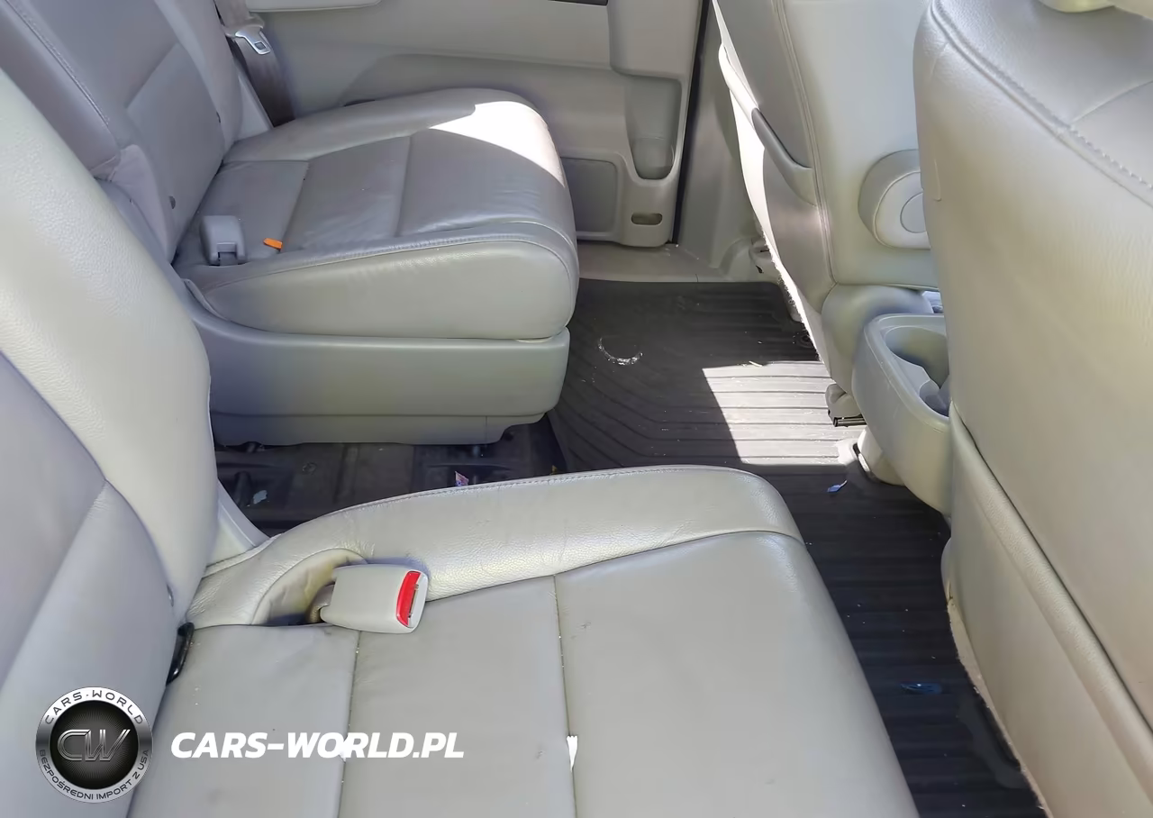 2016 Honda Odyssey Ex-L VIN:5FNRL5H64GB016685 - 8