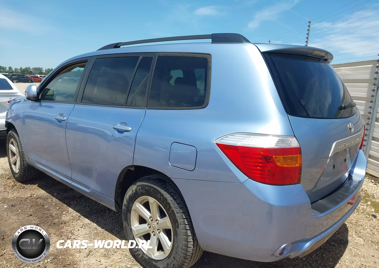 2010 Toyota Highlander Base V6 VIN:JTEZK3EH8A2105209 - 3
