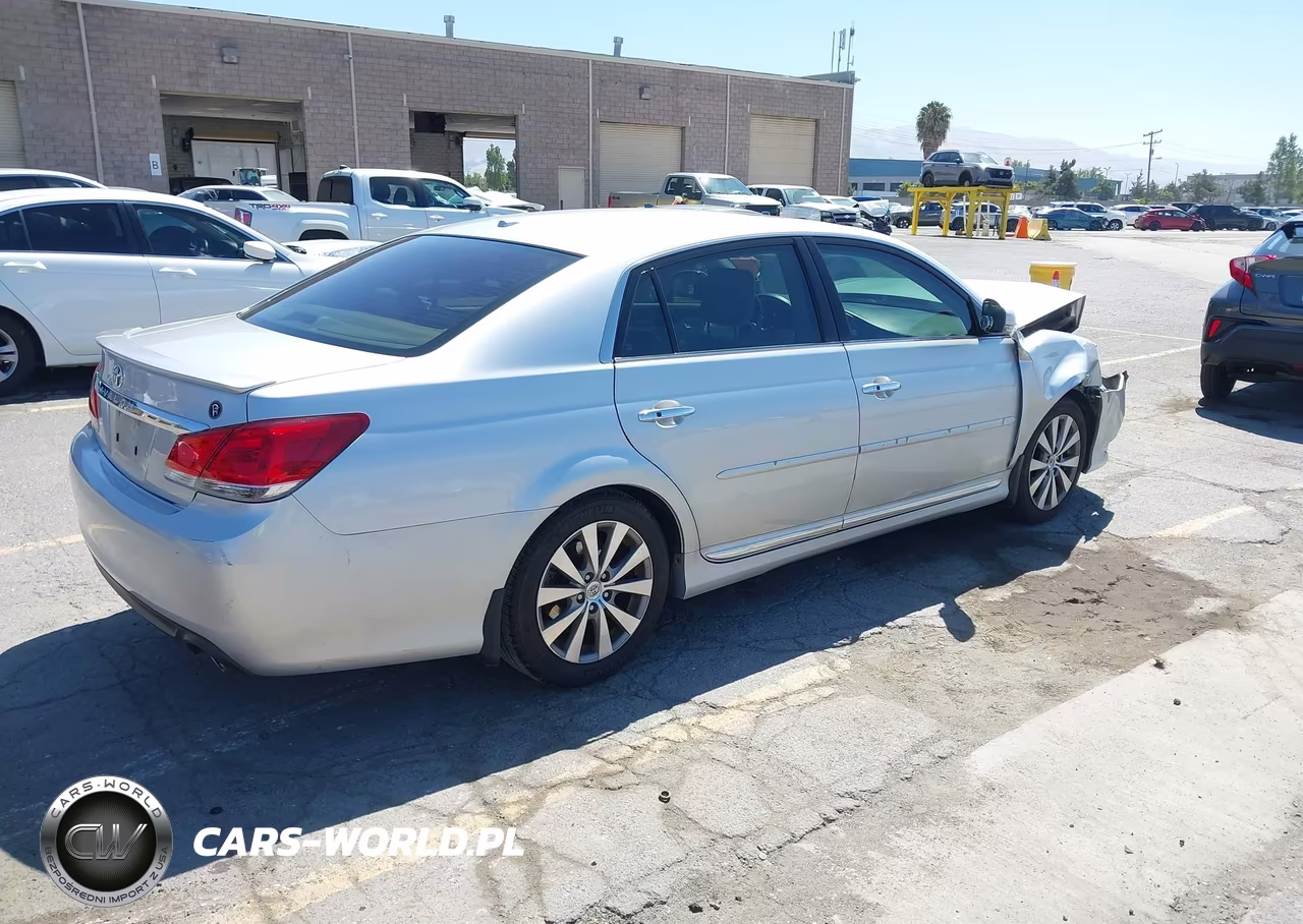 2011 Toyota Avalon Limited VIN:4T1BK3DB8BU426204 - 4