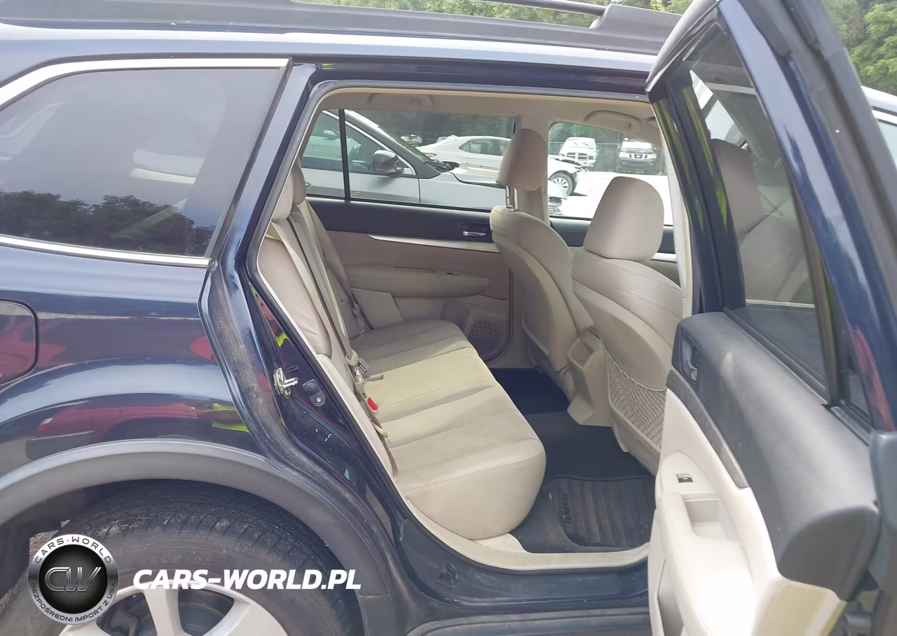 2014 Subaru Outback 2.5I Premium VIN:4S4BRCCC4E3269397 - 8