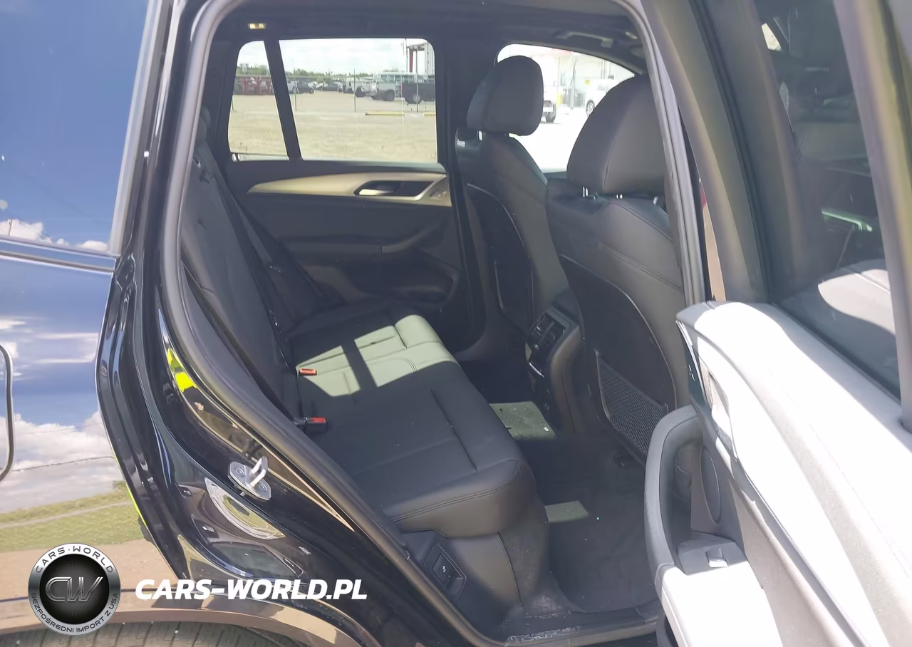 2021 BMW X3 Phev xDrive30E VIN:5UXTS1C03M9H14684 - 8