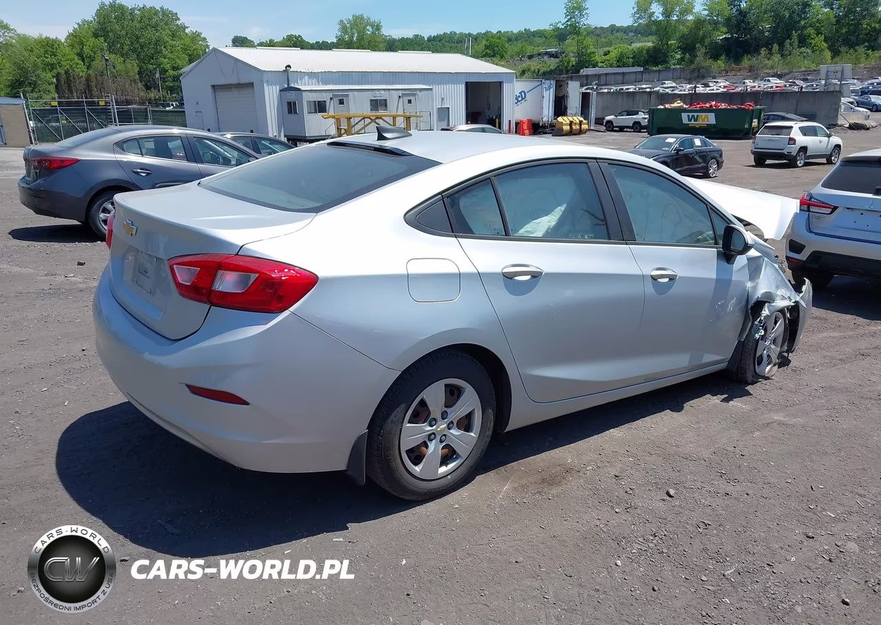 2017 Chevrolet Cruze Ls Auto VIN:1G1BC5SM6H7194848 - 4