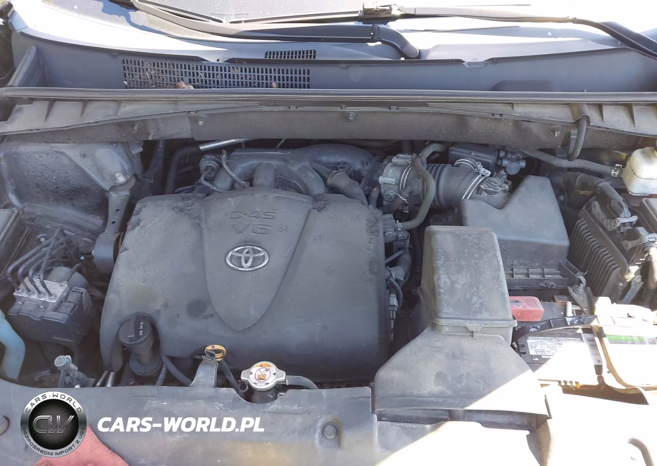 2019 Toyota Highlander Le VIN:5TDBZRFH7KS988166 - 10